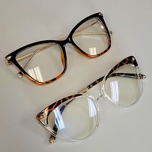 Pair of blue light filter glasses